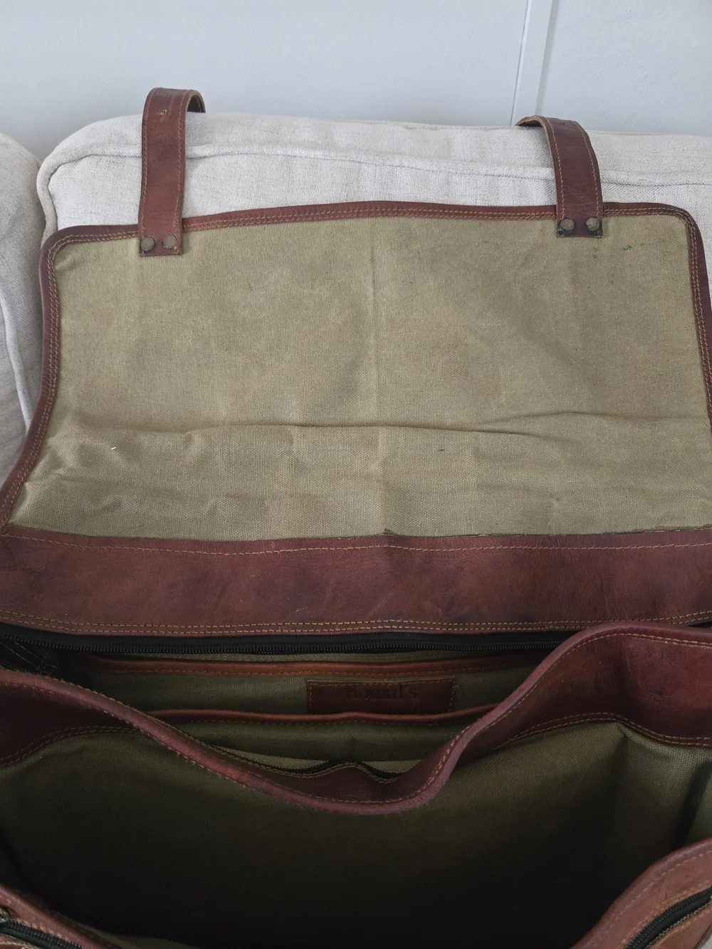 Komal's Passion Leather Large Buffalo Leather Messenger Bag 17